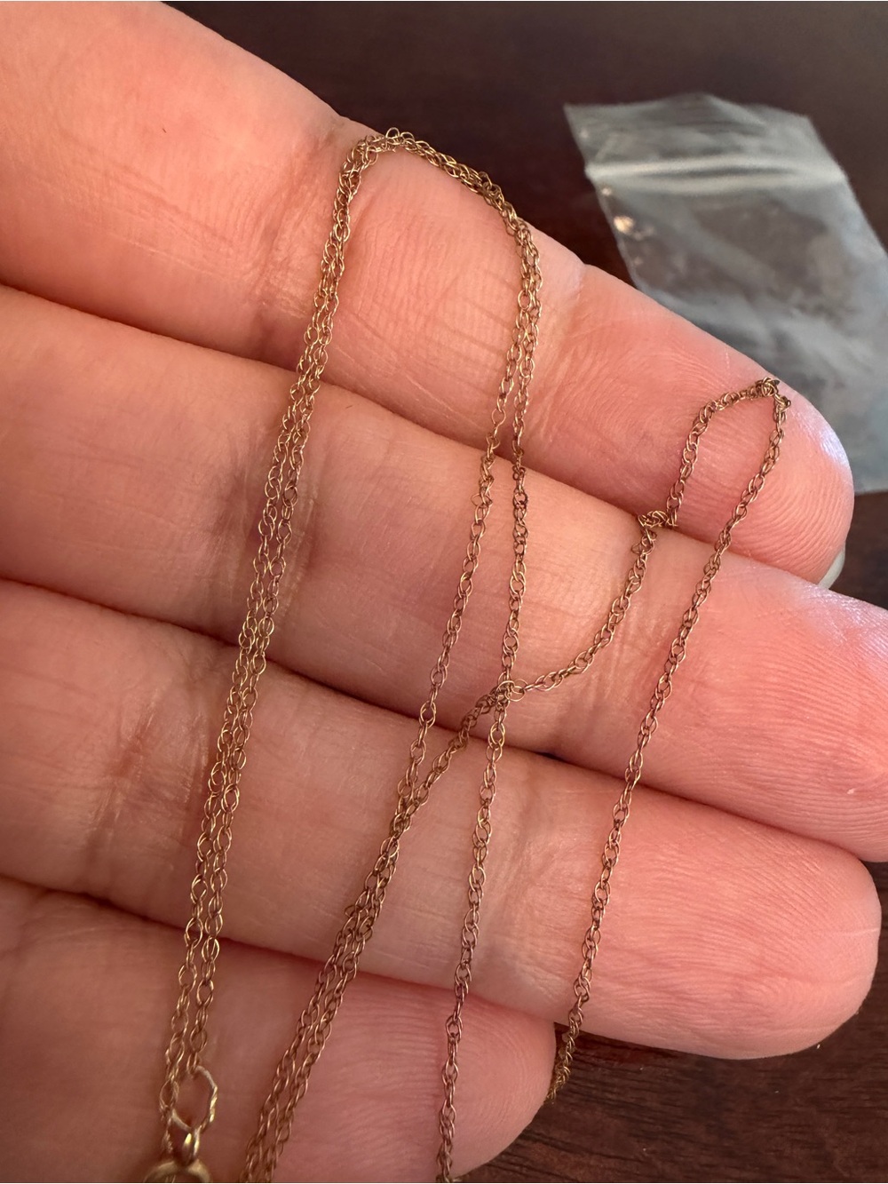 10k gold chain necklace lightweight delicate 18inch approximately - Picture 2 of 5
